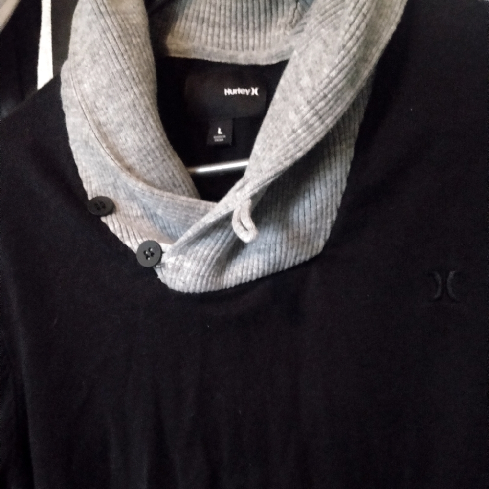 hurley sweater